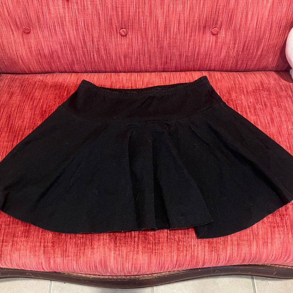 American Apparel black mini skirt